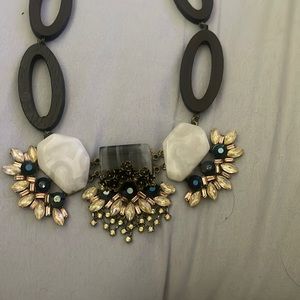 Women fancy collar